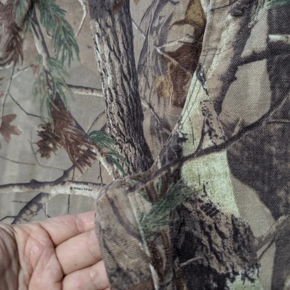 Vintage Carhartt Men's Realtree Camo baggy Carpenter Pants Size 40x30